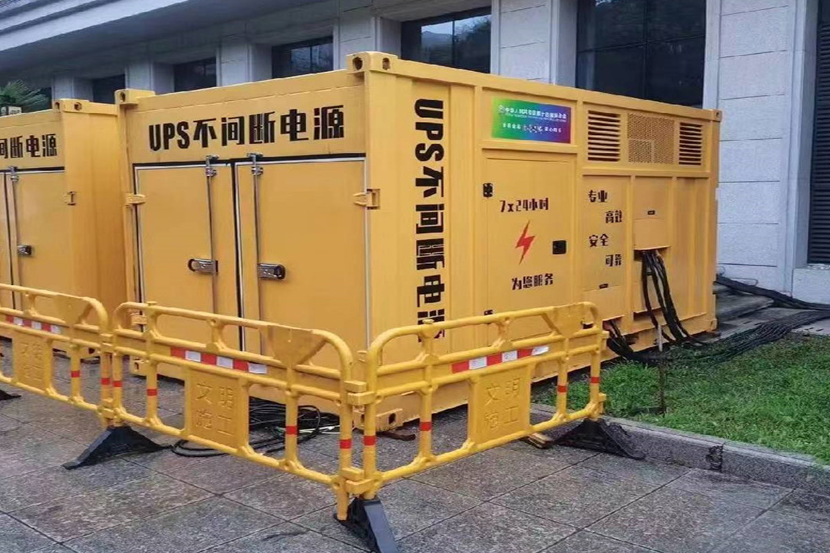 武汉发电机租赁施工现场